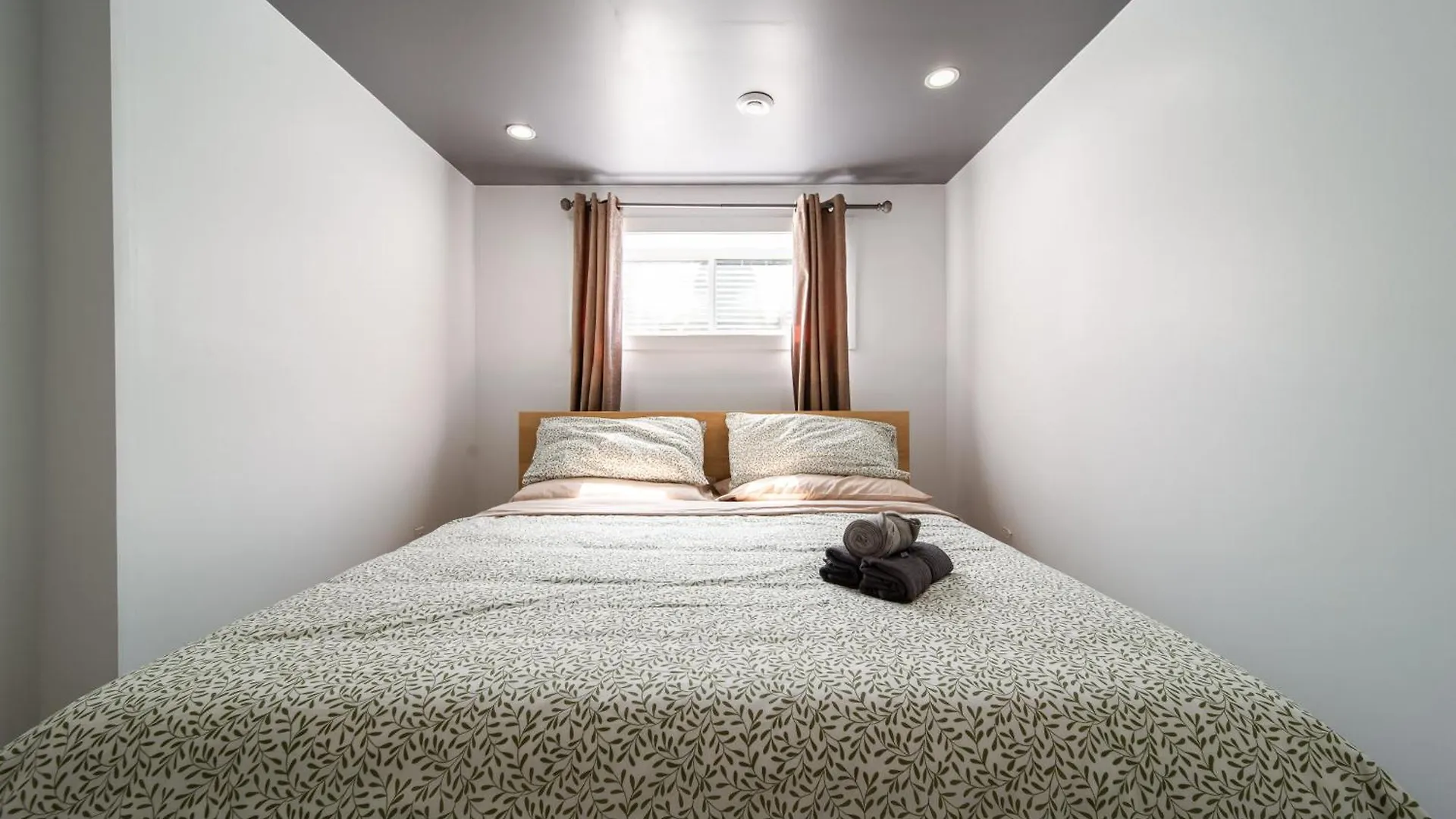 Holiday home New Luxury House In South Edmonton Near Airport Villa