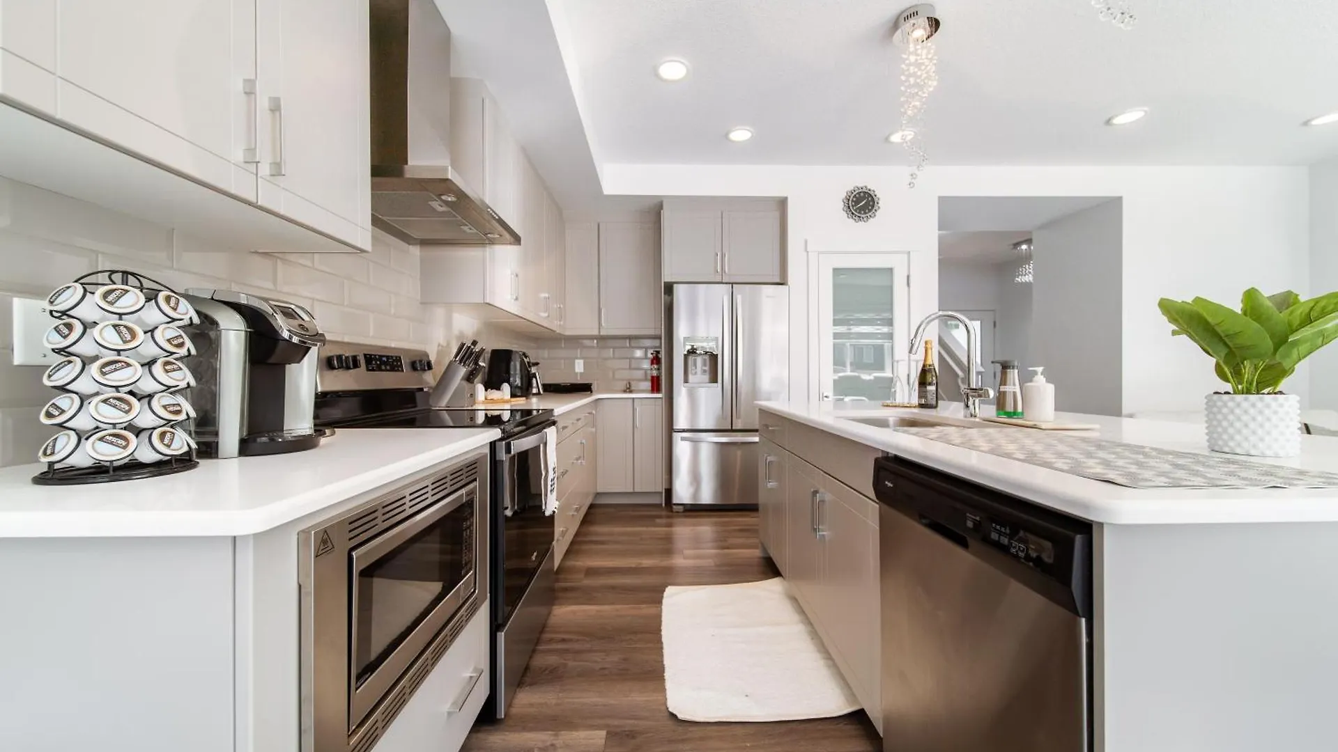 Holiday home New Luxury House In South Edmonton Near Airport Villa